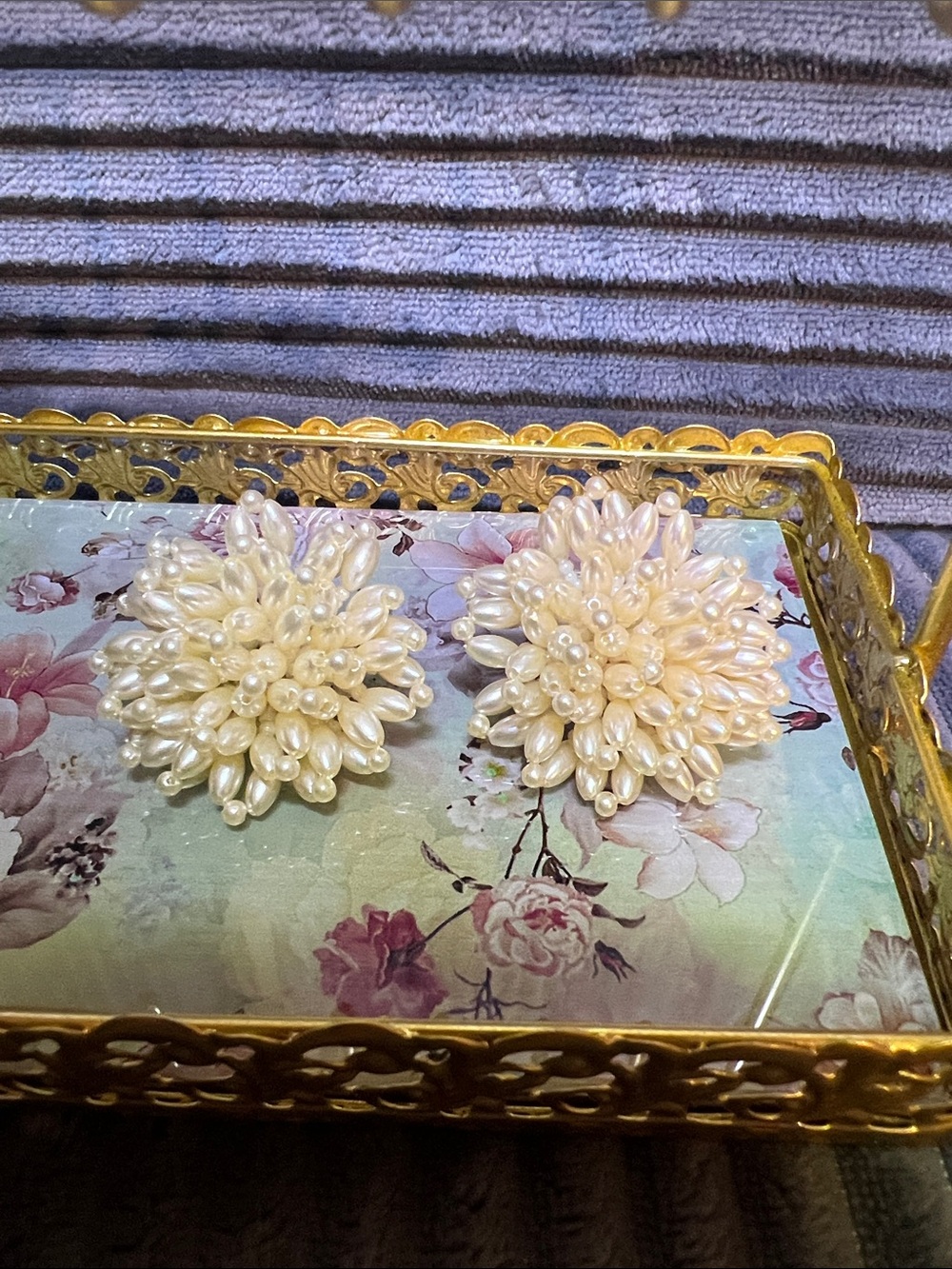 Vintage Faux Pearl Floral Cluster Clip-ons Earrings , 60s